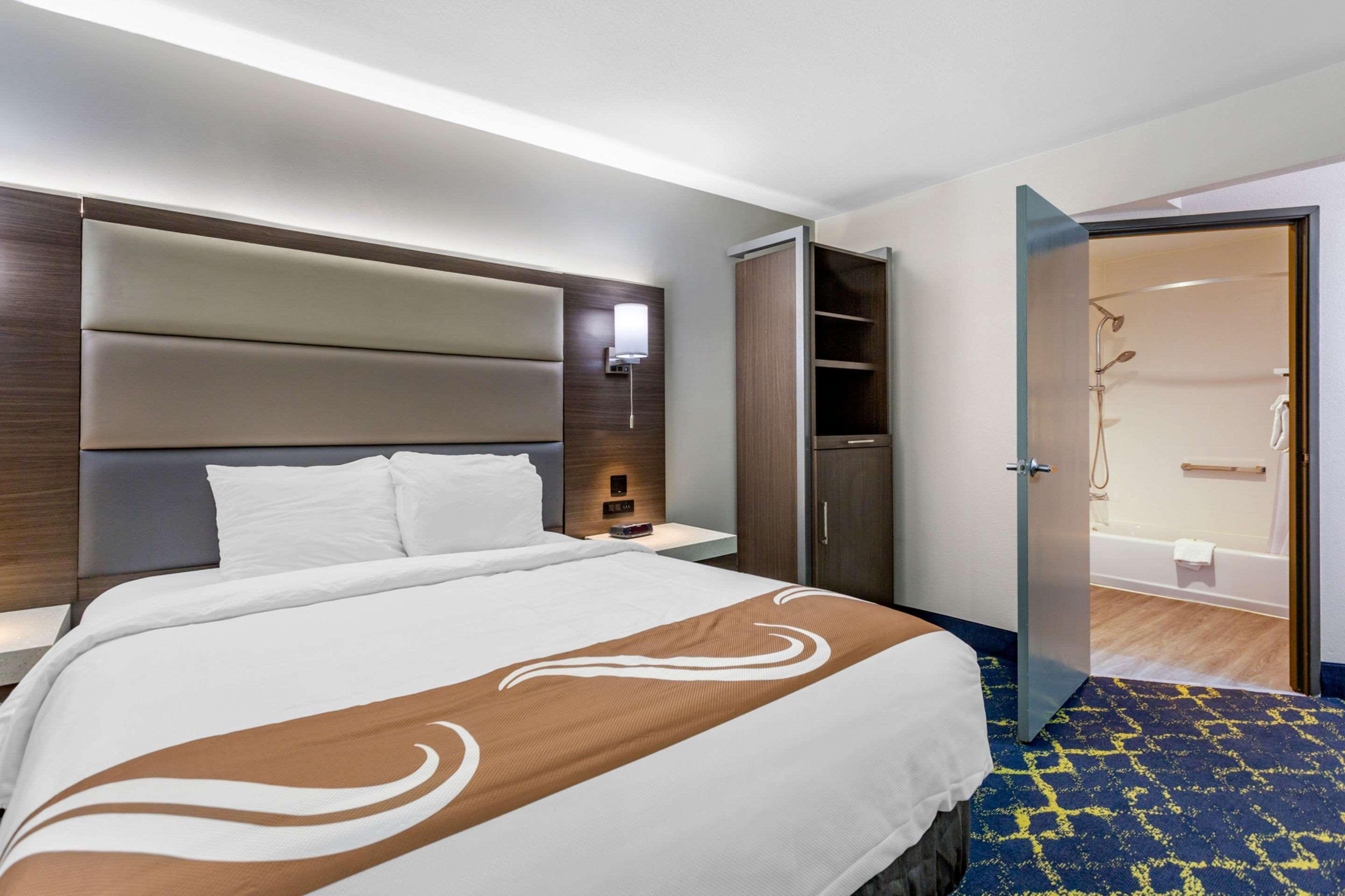 Quality Inn Murfreesboro-University Area Экстерьер фото