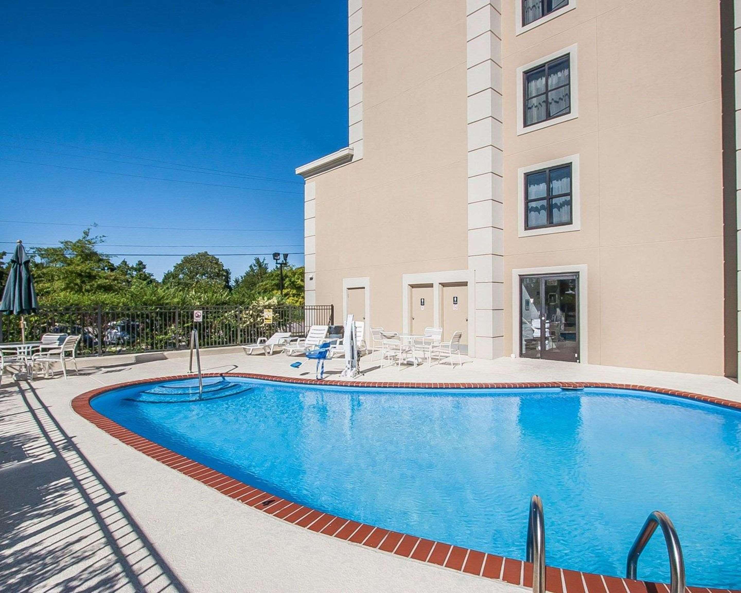 Quality Inn Murfreesboro-University Area Экстерьер фото